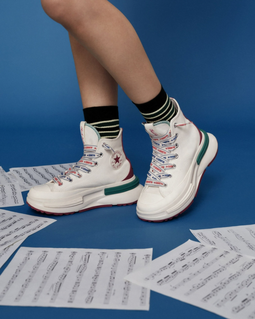 人氣小白鞋推薦品牌－Converse 近期也有推出不少個人風格強烈的小白鞋系列